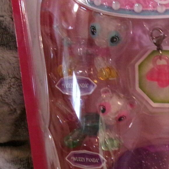NWT Series 1 Twisty Petz Kitties and Pandas Babies Bracelet Set - Picture 2 of 6